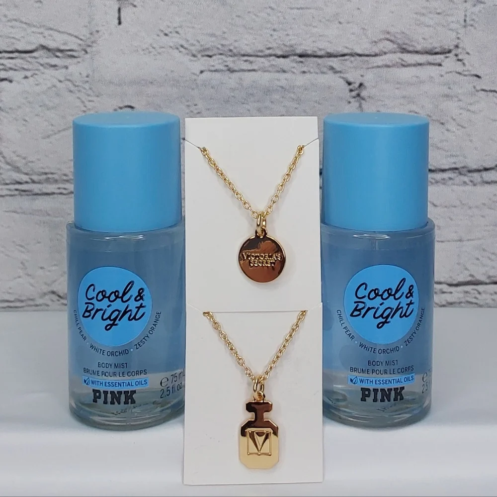 VICTORIA'S SECRET 'PINK' 'COOL & BRIGHT' 4-PIECE BODY MIST & BOTTLE CHARMS SET